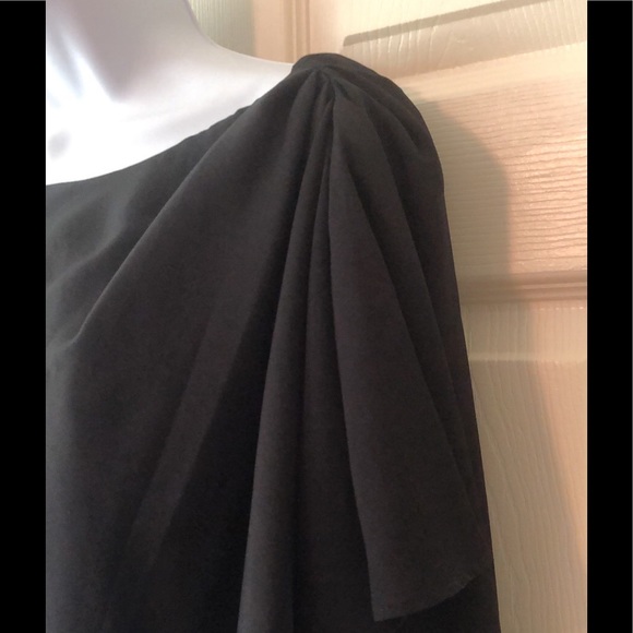 BCBG draped top - Picture 6 of 7